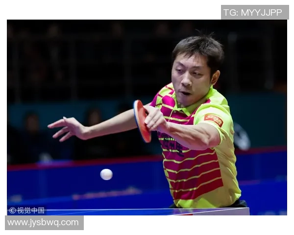 武汉足球队以59分领跑大师赛积分榜展现强劲实力