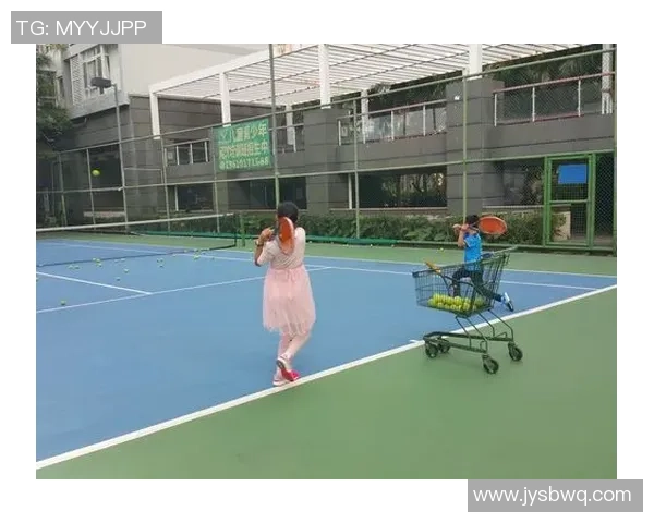 深圳网球队进攻策略揭秘：深度分析与战术演练