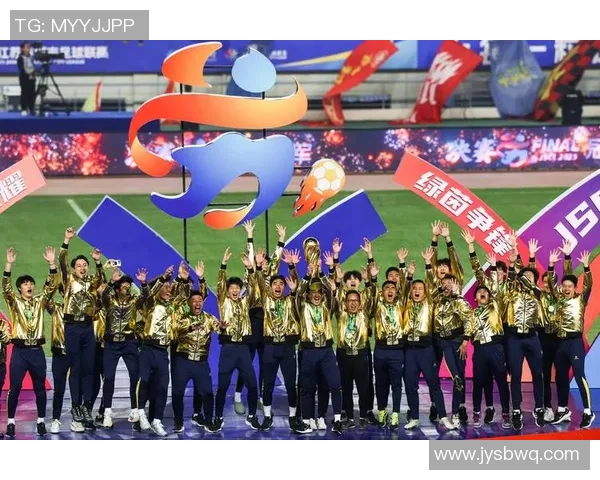 足球巨星加盟中国联赛精彩瞬间回顾与球迷互动热潮分析